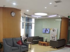 -雅悦齿科(顾村公园店)