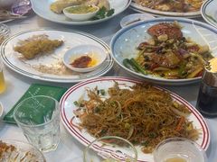 -明本湛江鸡•海鲜小厨(陈家祠店)