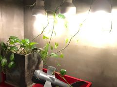 -HIGH FIVE哈福手工汉堡(桂林路店)