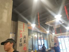 -老方桌烂蹄花川菜馆(九龙坡店)