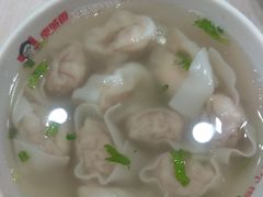 -南城香·饭香串香馄饨香(青年路店)