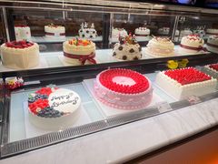 -花花卷卷·鲜食蛋糕(泉屋店)