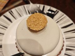 -上海和平饭店维克多咖啡厅 Victor's