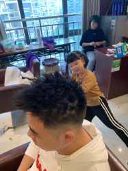 -木易造型工作室