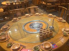 -亮欢寨酸汤鱼(沙冲路店)