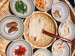 养生菌汤锅底料-大隐·成都火锅Bistro(合生麒麟新天地店)
