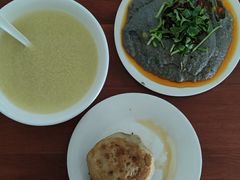 -宝瑞门钉肉饼店