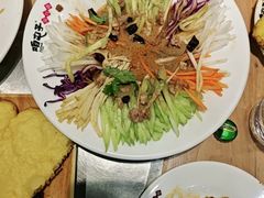 -咱屯子铁锅炖直营店(保利店)