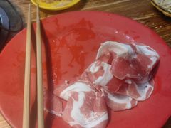 -洞庭洲·防空洞火锅·烧烤·铜锅涮肉(新百广场店)