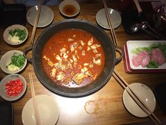 -老天桥蛙炉火锅(姑苏总店)