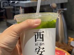 -贰回巷火锅馆(钟楼店)