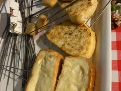 馒头片-三个大叔东北烧烤·砂锅菜(西三旗店)