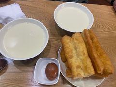 -三好食堂(煎饺·馄饨·肉饼米线·盛世广场店)
