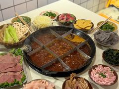 -岗上渣渣老火锅(两路口店)