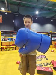 -飞吧潮玩运动蹦床游乐场