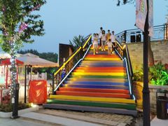 -王府井奥莱棋盘山小镇