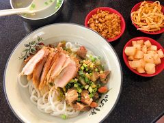 锅烧排骨粉-丫丫桂林米粉(学府店)