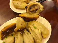 -小姜锅贴(凤凰街店)