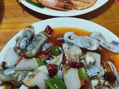 油焖大虾-温州一家人美食(西木头市店)