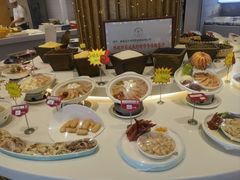 -赶海部落海鲜城(海阳路店)