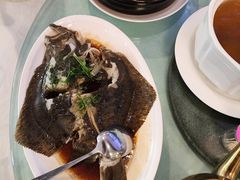 -五谷芳乳鸽王(梅沙老店)