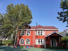 -红黄蓝幼儿园(颐东苑店)