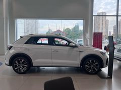 -交运起申一汽大众4S店(内江路店)