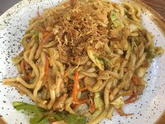 日式炒乌冬-犀牛家猪排