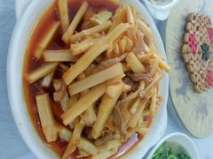 -天乐农家鱼头王(天目湖店)