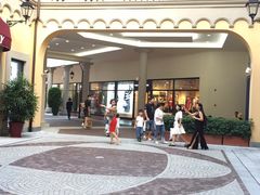 -佛罗伦萨小镇广佛名品奥特莱斯(疏港路店)