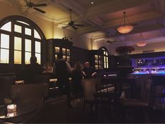 -LONG BAR 廊吧(外滩华尔道夫酒店)