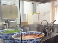 -陇上全荟兰州传统牛肉面(延吉路店)