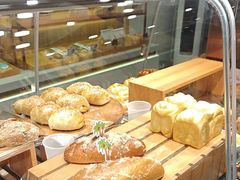 -金元朗(航空新城店)