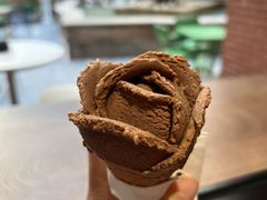 -潮一不贰·法式甜品·生日蛋糕·西式简餐(外滩店)