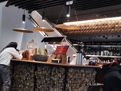 大堂-Erman岩烧牛排(虹桥南丰城店)