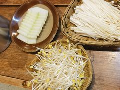 -憨铁匠火锅(红山6979店)