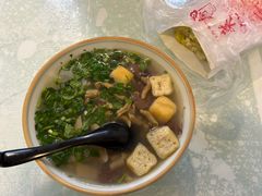 小潘特色鸭血粉丝汤-小潘记鸭血粉丝汤