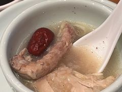 -长寿参鸡汤(朝韩风情街店)