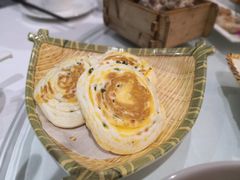 香煎葱油饼-东江渔村·古典园林·30年粤菜老字号(太和店)