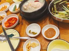 -长寿参鸡汤(朝韩风情街店)