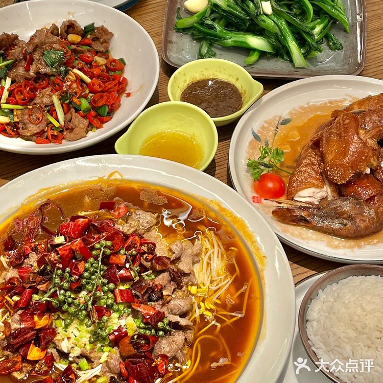 南宁值得去的音乐餐吧🎵干饭&夜生活两不误