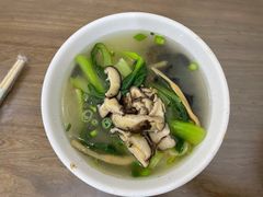三鲜米线-子午路张记肉夹馍(翠华路店)