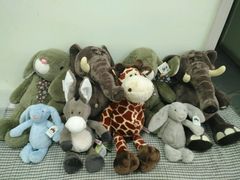 -PAWTOY爪e玩偶店(天兴罗斯福店)