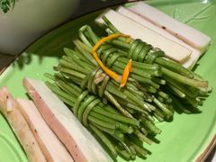 山药拼铁莲-一叶一世界•素食餐厅(环球中心店)