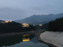 -梨木台悦来客农家院