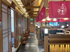 大堂-明洞阿姨·韩式酱蟹烤肉·创意料理(三元桥店)