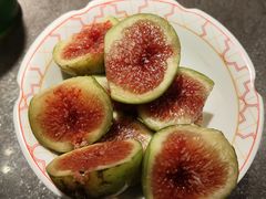 -五谷丰登农家院·地道胶东菜·海鲜烧烤(威海店)