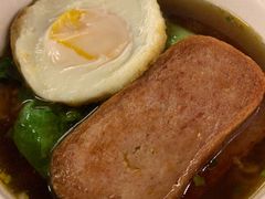 -新大咀港式茶餐厅(宝山万达店)