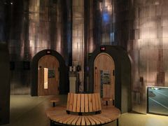 -涨巢·潮玩水疗局