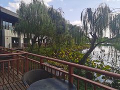 -上海怡沁园度假酒店